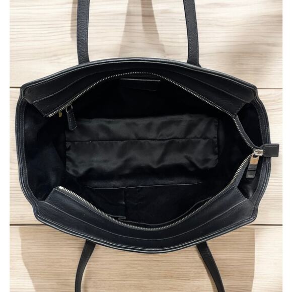 Coach F27009 Taylor Zebra Print Carryall Bag & NWT F51099 Small Wristlet - Picture 6 of 14